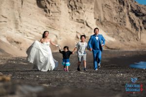 Family Photo Shooting Best Of By Dragons Group   Santorini8 Weddings9   16